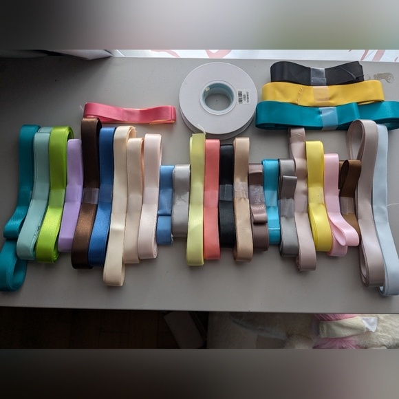 Satin Ribbon Destach - Picture 2 of 2